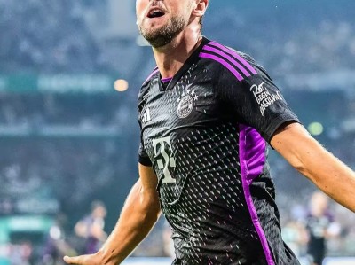 乐动体育包含凯恩连续五场比赛得分超过出色防守，勇士不断突破！赛场气氛高涨的词条