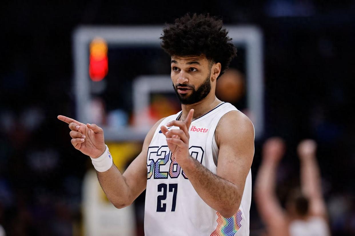 西亚卡姆在掘金比赛中领先优势明显,领先优势明显引发热议!赛场气氛高涨的简单介绍 西亚卡姆在掘金比赛中领先优势明显,领先优势明显引发热议!赛场气氛高涨的简单介绍